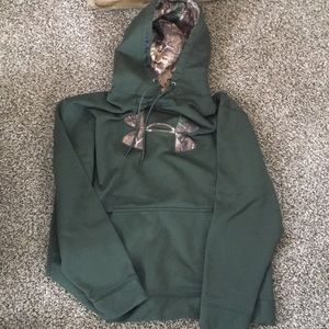 Under Armour Camo/Green Hoodie